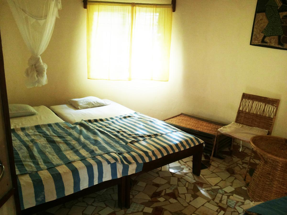 Bendula Bed and Breakfast Tujereng Buitenkant foto